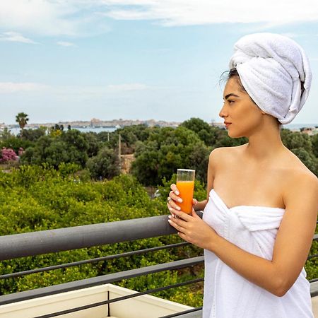 Albatros Hotel Szirakúza Kültér fotó