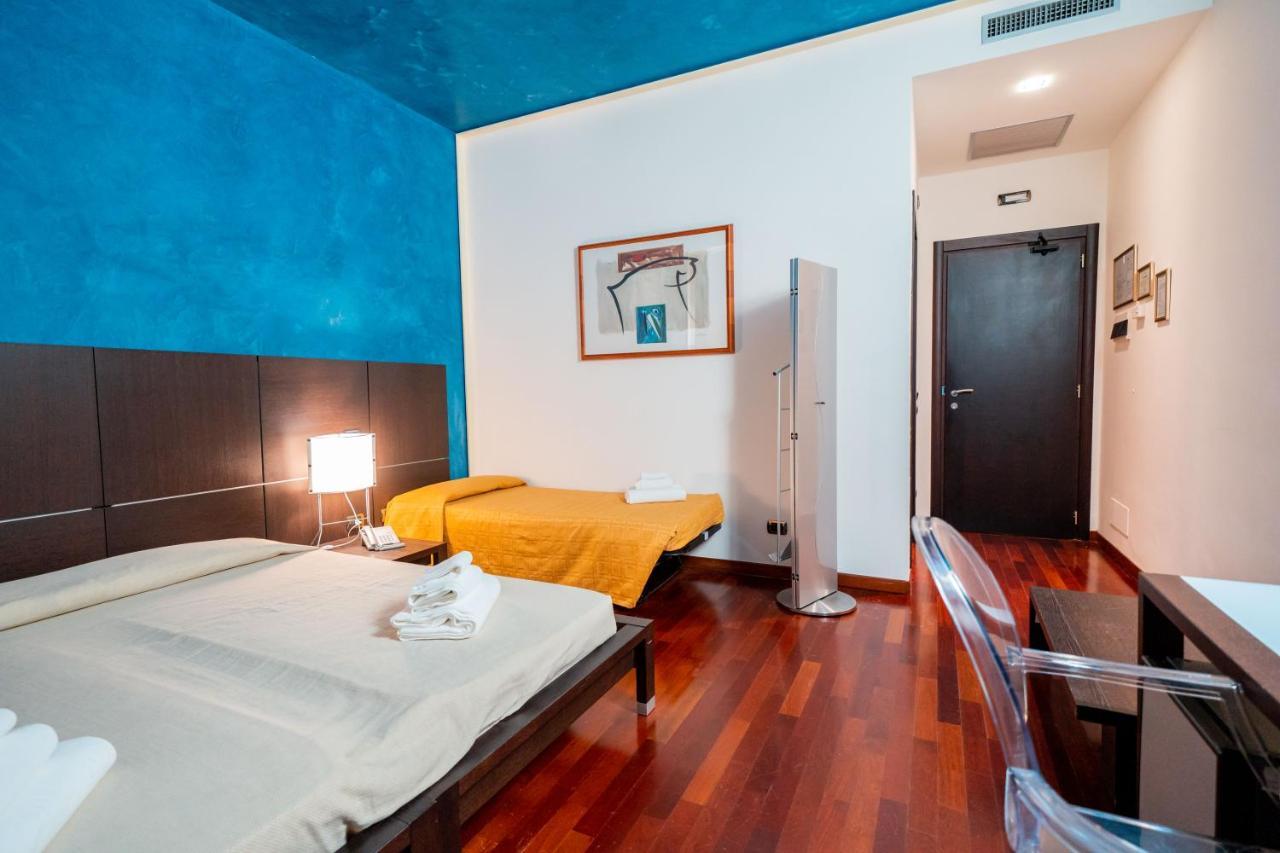 Albatros Hotel Szirakúza Kültér fotó