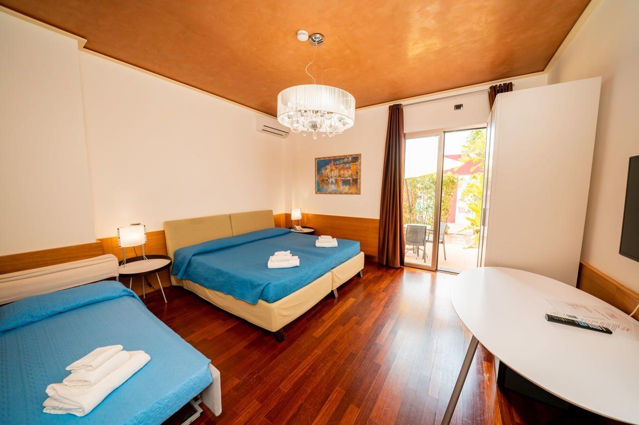 Albatros Hotel Szirakúza Kültér fotó